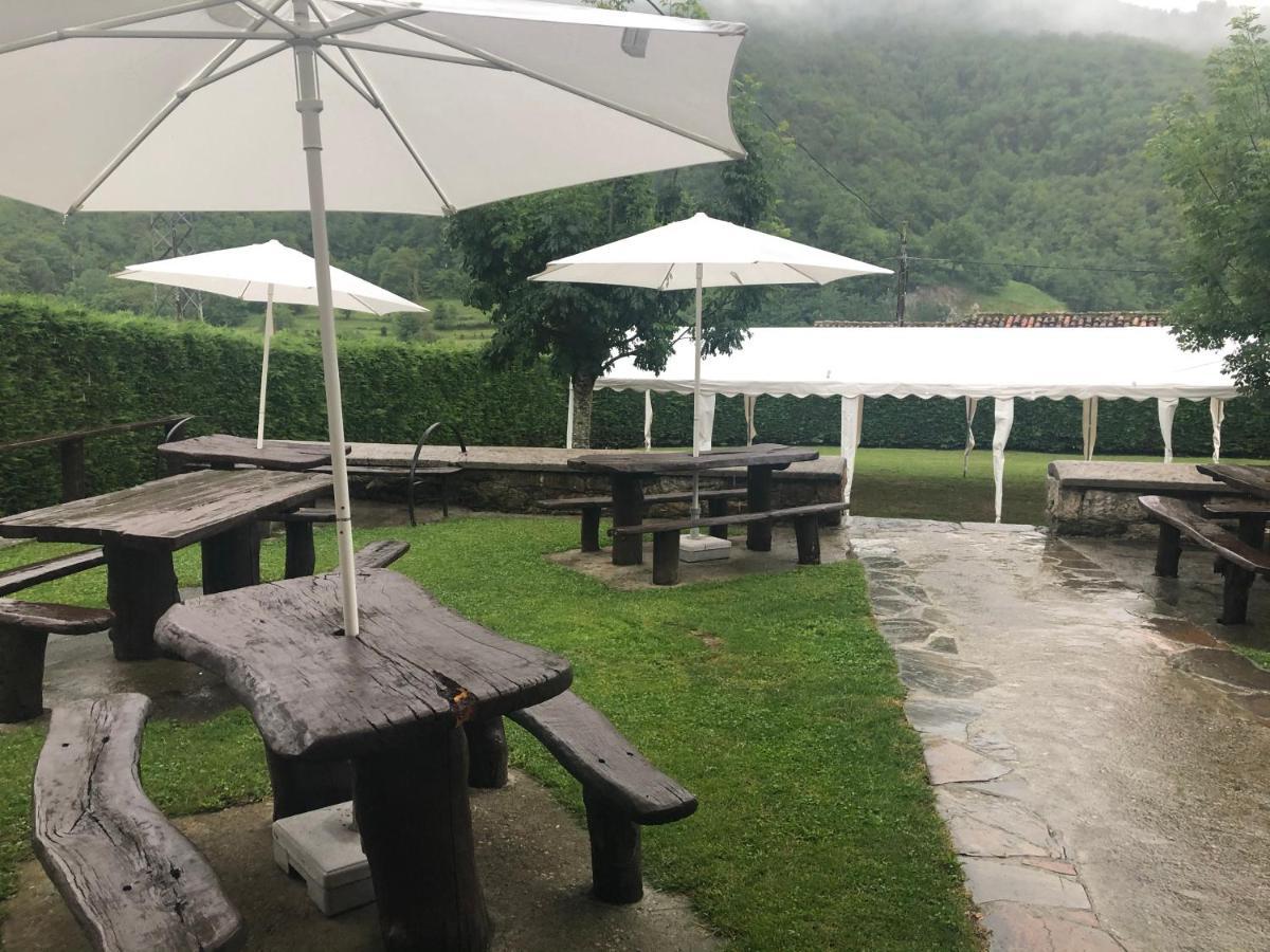 Hotel Restaurante La Carasca Orlé Kültér fotó