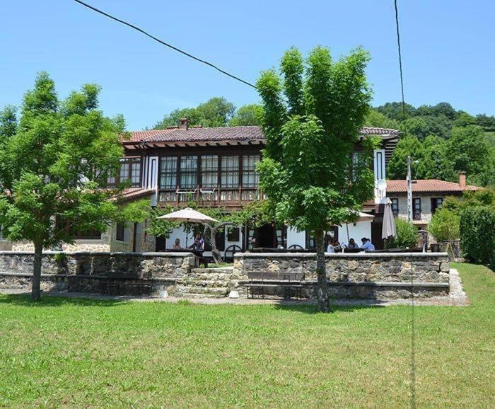 Hotel Restaurante La Carasca Orlé Kültér fotó