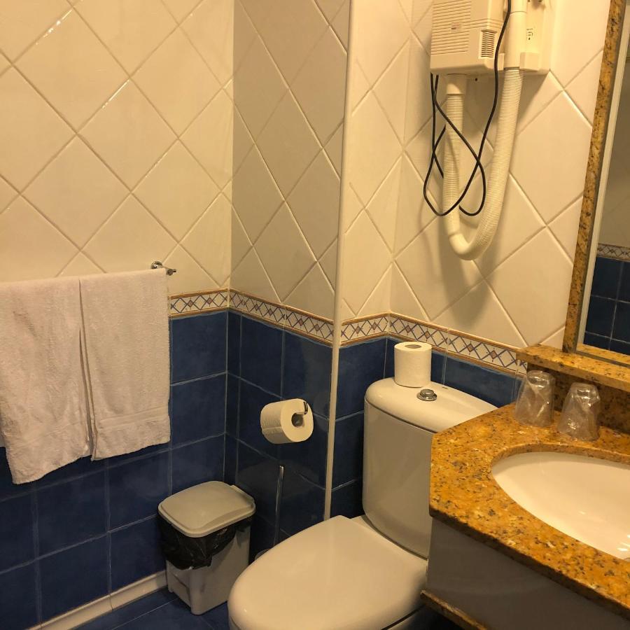 Hotel Restaurante La Carasca Orlé Kültér fotó
