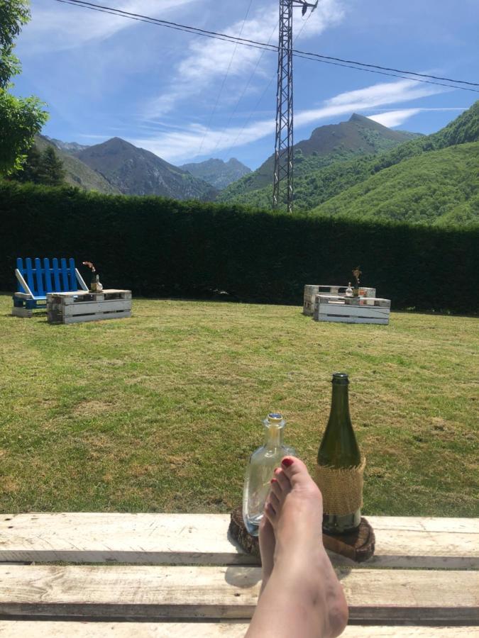Hotel Restaurante La Carasca Orlé Kültér fotó