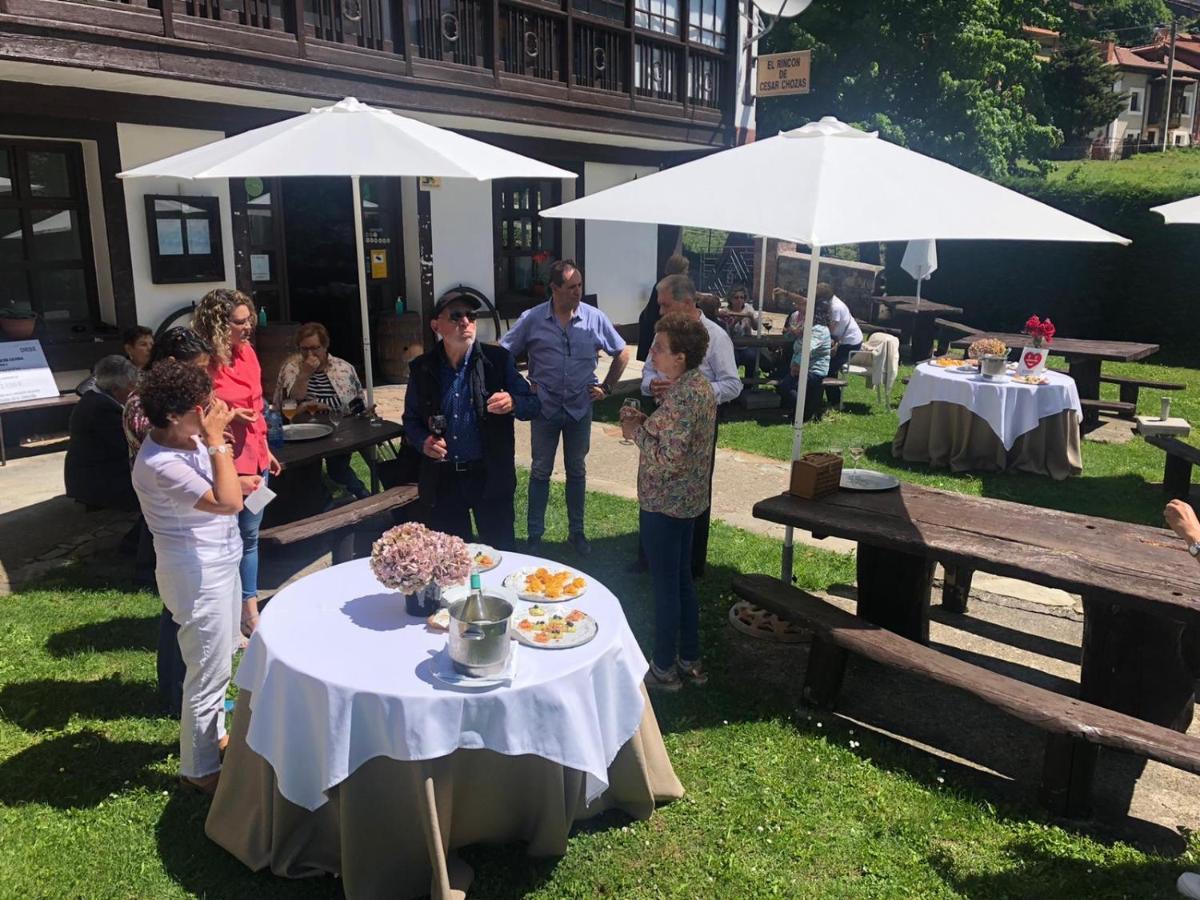 Hotel Restaurante La Carasca Orlé Kültér fotó